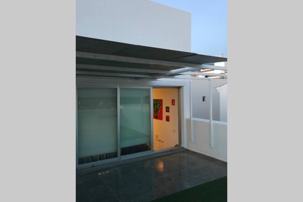 Atico Con Vistas Y Gran Terraza Apartamento Guía de Isora Exterior foto